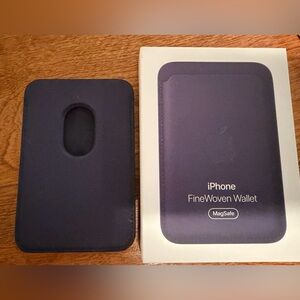 Apple iPhone FineWoven MagSafe Wallet - purple